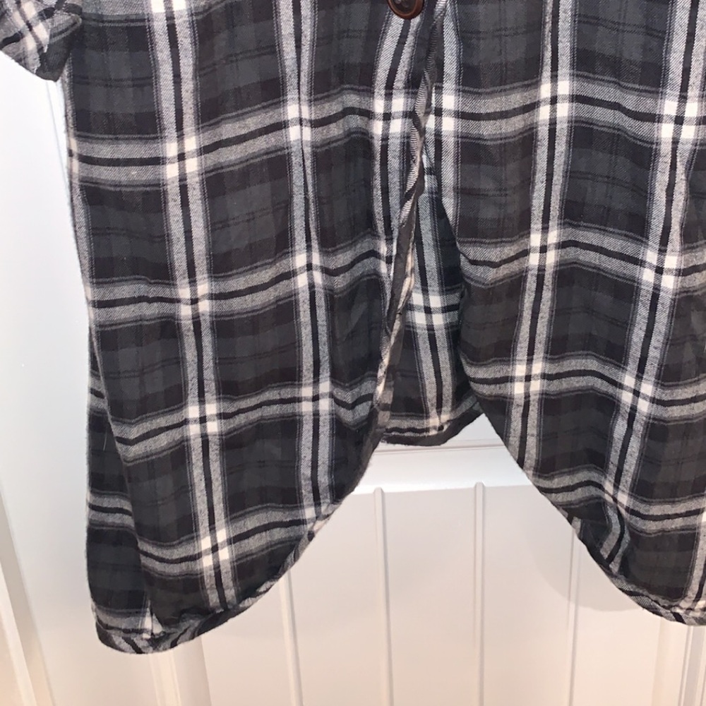 Plaid button down - Picture 2 of 6